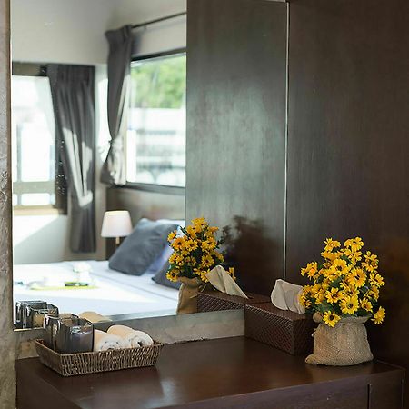 Green Leaf Hostel Phuket Kültér fotó